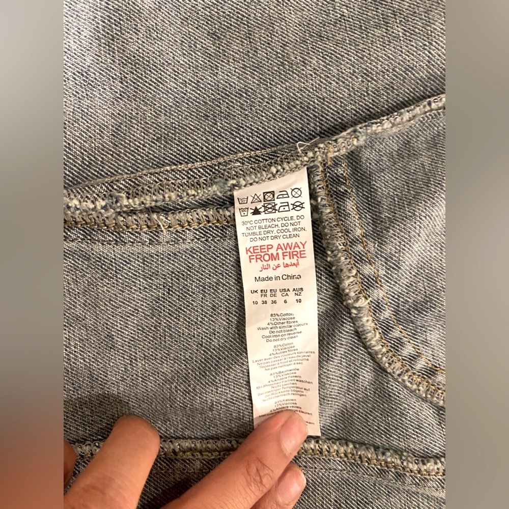 PLT Blue Denim Crop-Top Size 6 - Picture 7 of 9
